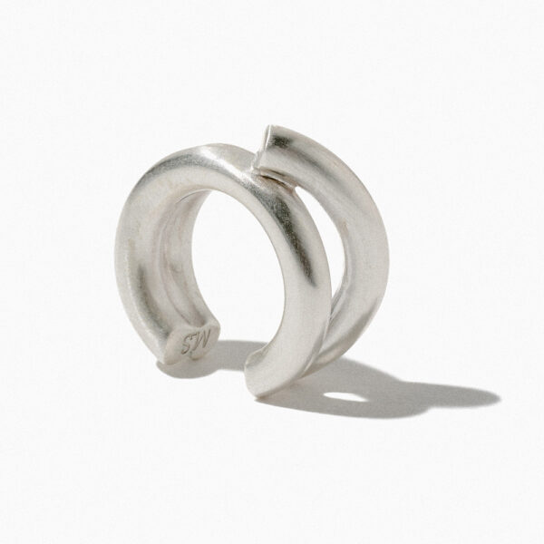 dyad - Image 6